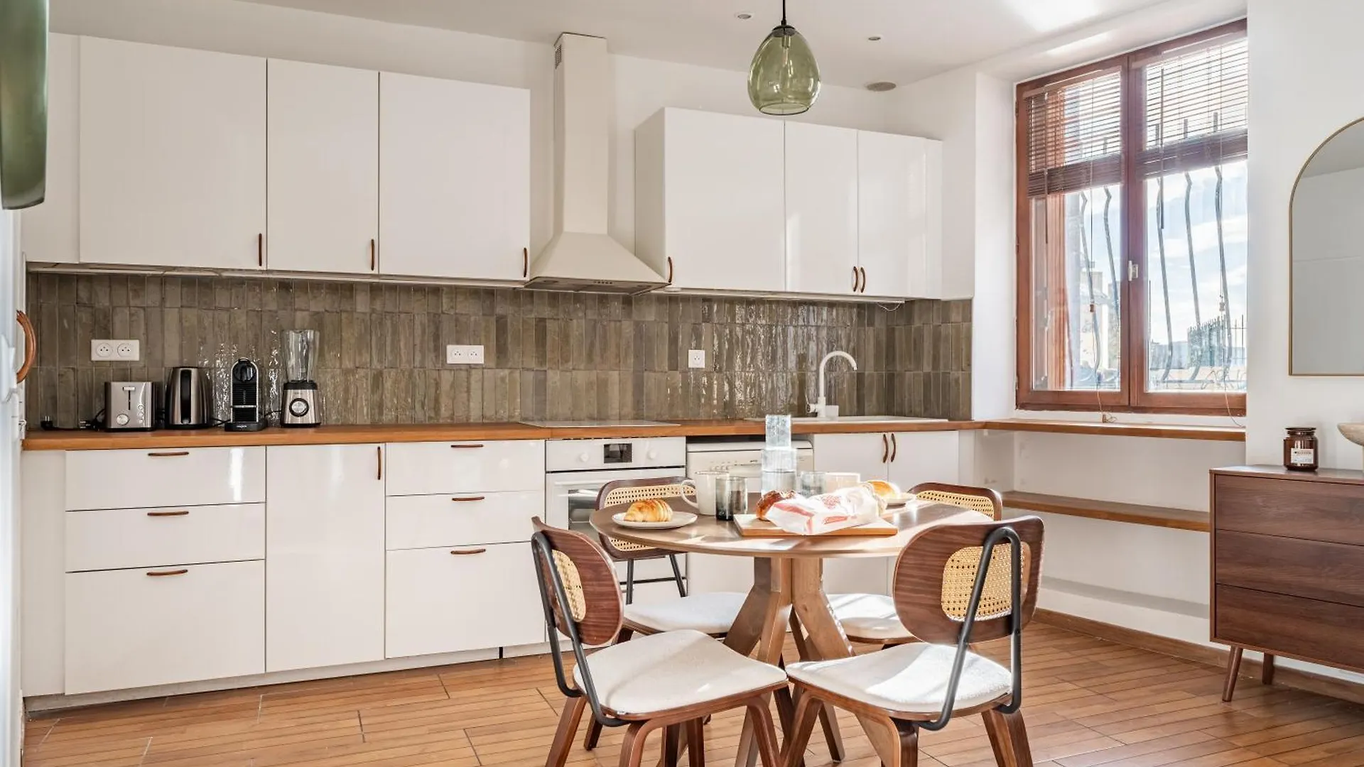 Cozy Apartment With Great Views - 4P Paříž